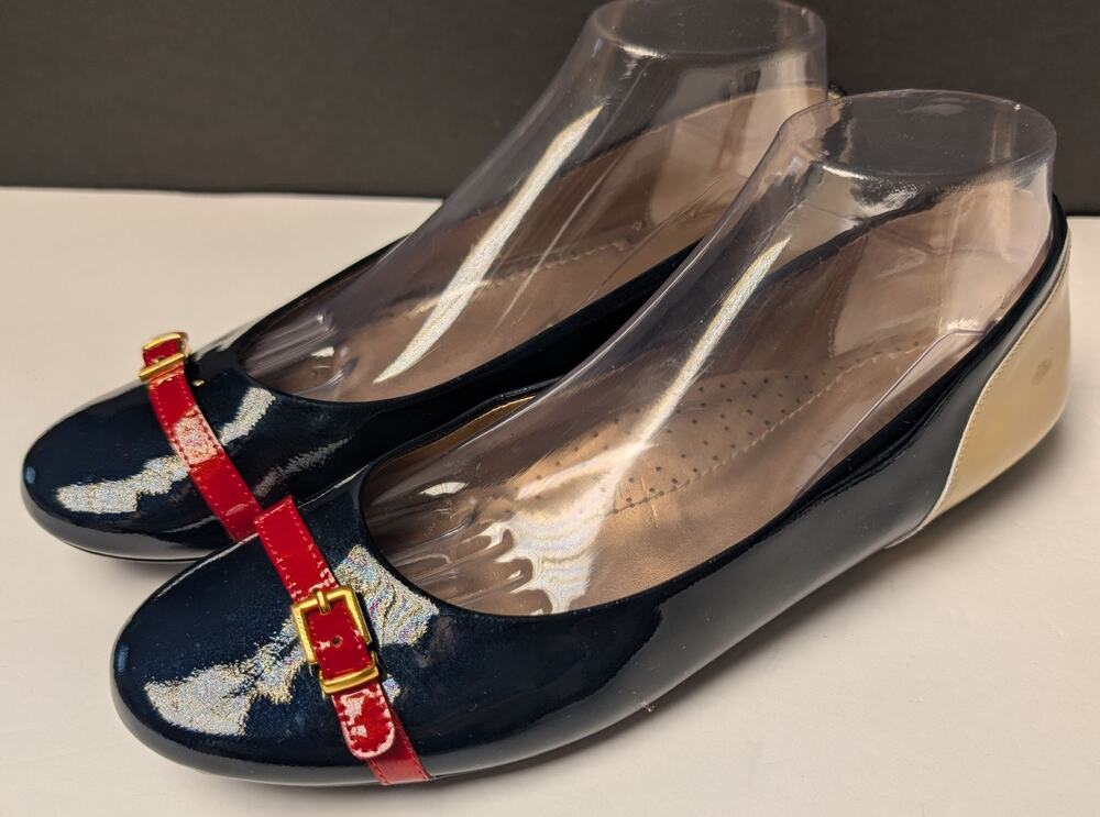 VANELI Patent Leather Ballet Flats WOMENS SIZE 9M Navy/Cream/Red Buckle Accent